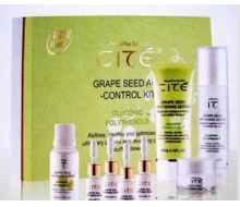 西黛 葡紫香氛控色美白套8件